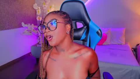 kishalove_ online show from 07.20.26