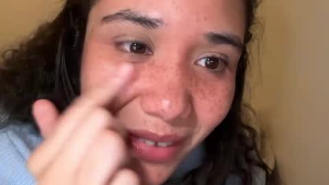 Kiss  Currency online show from 02.05.26