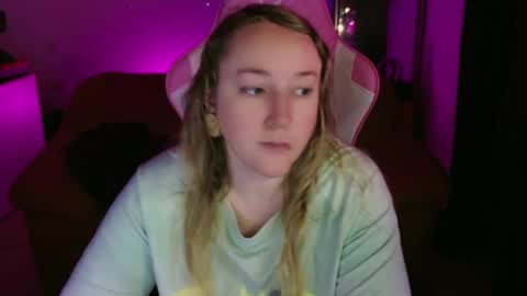 Snapshot of kissica chatting on 01.22.25 kissica online show from 01.22.25