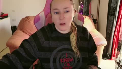 Snapshot of kissica chatting on 01.25.25 kissica online show from 01.25.25