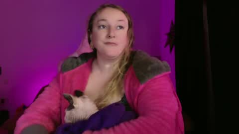 Snapshot of kissica chatting on 02.03.25 kissica online show from 02.03.25