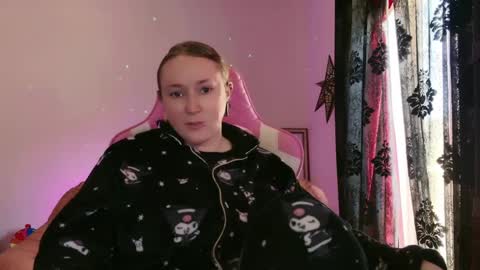 Snapshot of kissica chatting on 02.06.25 kissica online show from 02.06.25