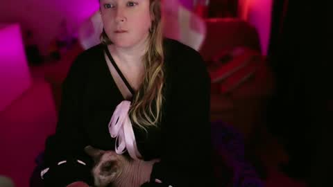 Snapshot of kissica chatting on 03.03.25 kissica online show from 03.03.25