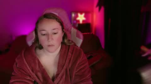 Snapshot of kissica chatting on 03.06.25 kissica online show from 03.06.25