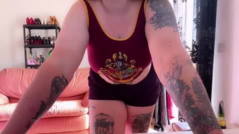 Snapshot of kissica chatting on 09.10.25 kissica online show from 09.10.25