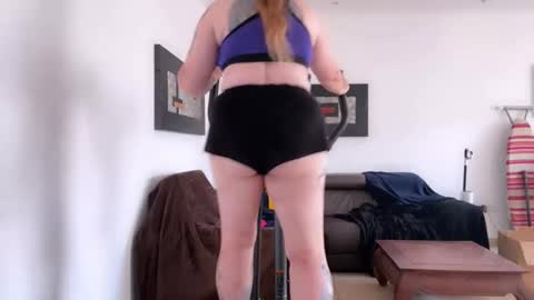 Snapshot of kissica chatting on 09.11.25 kissica online show from 09.11.25