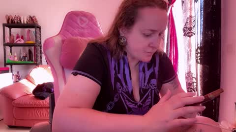 Snapshot of kissica chatting on 11.11.25 kissica online show from 11.11.25