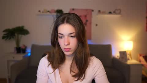 Snapshot of kissiecat chatting on 01.13.26 Sisi online show from 01.13.26