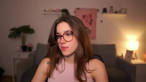 Snapshot of kissiecat chatting on 02.20.26 Sisi online show from 02.20.26