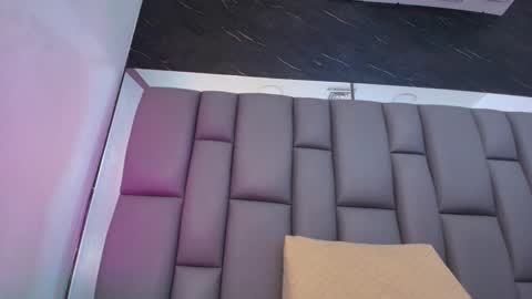 Snapshot of kissme_luna chatting on 02.27.26 BELLA FLAME online show from 02.27.26