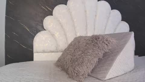 Snapshot of kissme_luna chatting on 03.16.26 BELLA FLAME online show from 03.16.26