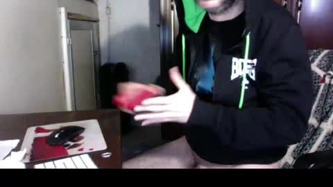 kissofbanned1983 online show from 11.19.25