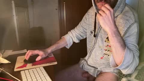 kissofbanned1983 online show from 04.30.26