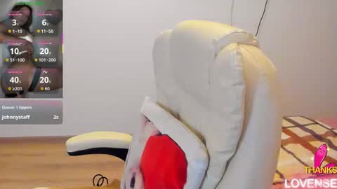 Snapshot of kisssnicol chatting on 02.11.26 kisssnicol online show from 02.11.26