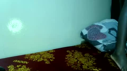 Snapshot of kissybabe01 chatting on 11.26.25 kissybabe01 online show from 11.26.25