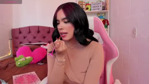 Lily online show from 03.11.25