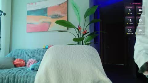 Snapshot of kitayamachu chatting on 03.19.26 Aya online show from 03.19.26