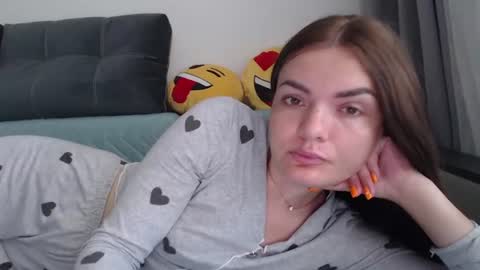 Im Amaia   Everyone Merry Christmas  online show from 07.19.26