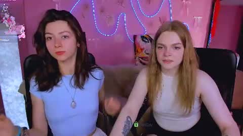 Snapshot of kitniss_dreamy chatting on 06.21.26 kitniss online show from 06.21.26