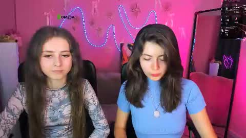 Snapshot of kitniss_dreamy chatting on 07.25.26 kitniss online show from 07.25.26