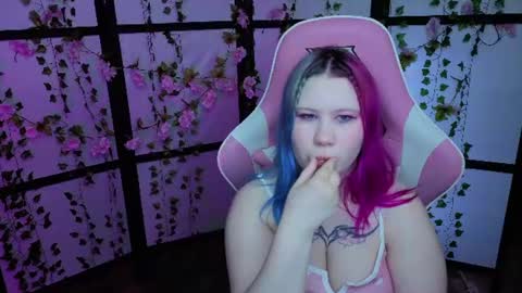 kitsune_little online show from 06.10.26