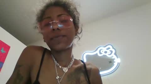 Snapshot of kitten404 chatting on 03.24.26 kitten404 online show from 03.24.26