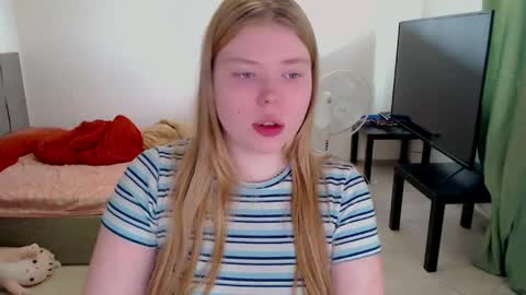Jennyblonde and Emmabrunette online show from 05.09.26
