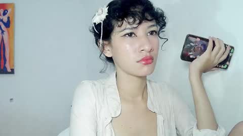 kitten_punches02 online show from 11.22.25