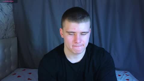 Snapshot of kittenmur chatting on 12.18.24 Vlad online show from 12.18.24