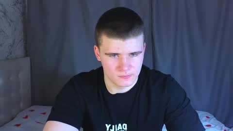 Snapshot of kittenmur chatting on 12.26.24 Vlad online show from 12.26.24