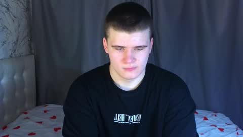 Snapshot of kittenmur chatting on 12.27.24 Vlad online show from 12.27.24