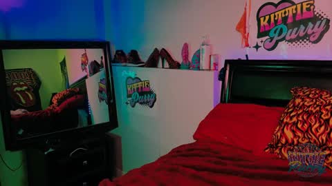 Kittie Purry online show from 02.26.25