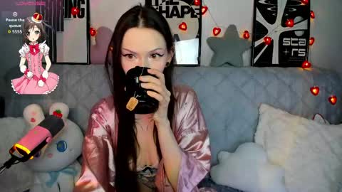 Kitti online show from 04.26.26