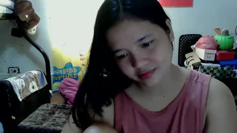 Snapshot of kittlyn chatting on 10.08.25 kittlyn online show from 10.08.25