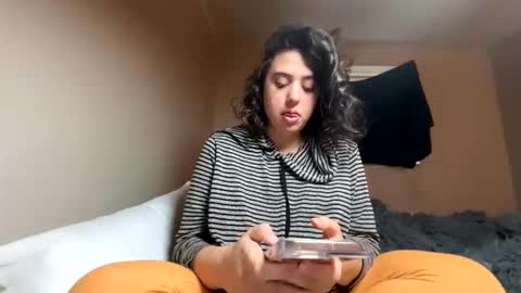 kitty3202 online show from 12.22.25