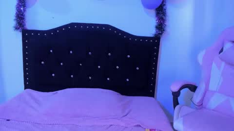 Snapshot of kitty__chs chatting on 02.10.26 kitty__chs online show from 02.10.26