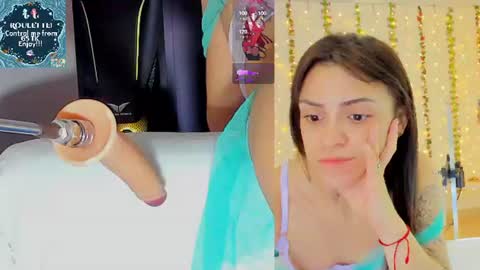 Snapshot of kitty__rosse__ chatting on 06.10.26 Kitty online show from 06.10.26