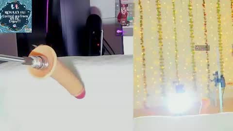 Snapshot of kitty__rosse__ chatting on 06.11.26 Kitty online show from 06.11.26