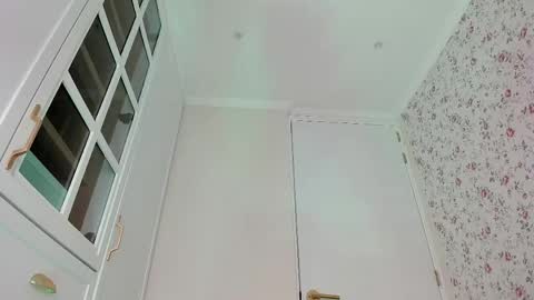 sophie online show from 04.10.26