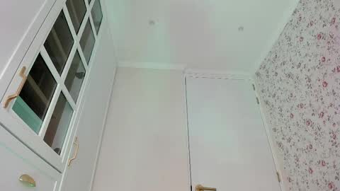 sophie online show from 04.24.26