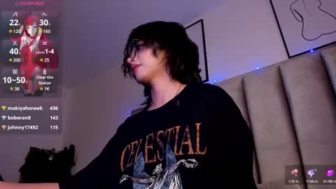 Camila online show from 02.12.25