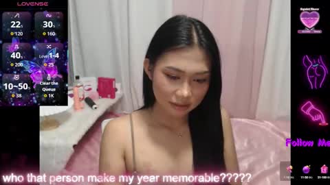 Snapshot of kitty_piex chatting on 09.29.25 kitty for you online show from 09.29.25