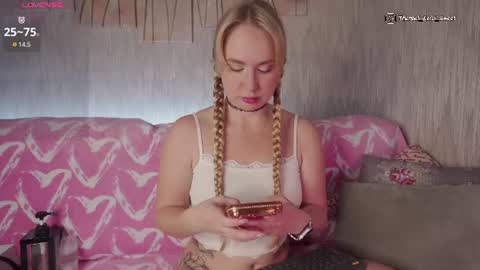 Kelsi and Ricky online show from 07.12.26