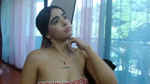    online show from 05.06.26