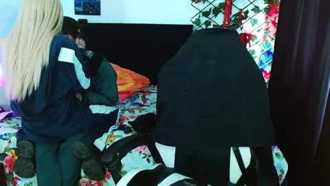 kitty_vaal online show from 10.09.25