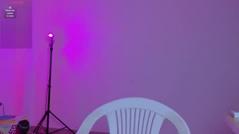 Snapshot of kitty_violet11 chatting on 02.03.26 kitty_violet11 online show from 02.03.26