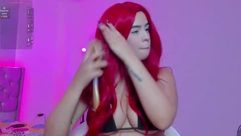 Snapshot of kitty_violet11 chatting on 02.06.26 kitty_violet11 online show from 02.06.26