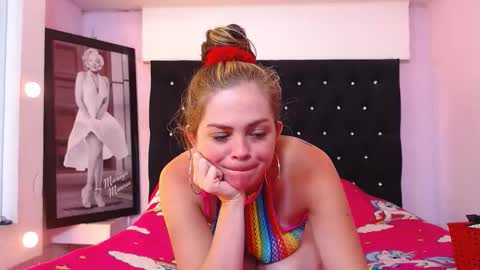 Snapshot of kittybonx chatting on 11.24.25 paola online show from 11.24.25