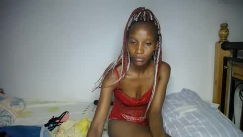 Snapshot of kittyfay_ chatting on 09.14.25 Fay online show from 09.14.25