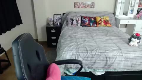 Isabel online show from 10.09.25